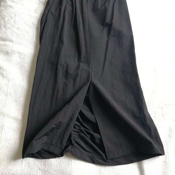 Pleaded Midi Pencil Skirt - Picture 4 of 4
